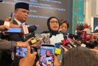 Kepala Badan Gizi Nasional (BGN) Nanik S Deyang memberikan pernyataan pers di Istana Negara, Jakarta, Senin (8/6/2026). (Foto: Antara/Fathur Rochman)
