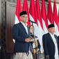 Menteri Haji dan Umrah Mochamad Irfan Yusuf memimpin konferensi pers kepulangan Amirul Hajj di Bandara Soekarno Hatta, Banten, Senin (8/6/2026). (Foto: Antara/Asep Firmansyah)