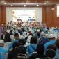 Jemaah haji Kloter 13 Debarkasi Banjarmasin asal Kabupaten Tanah Bumbu dan Kotabaru tahun 1447 H / 2026 M saat mengikuti acara penyambutan di asrama haji di Kota Banjarbaru setelah tiba di tanah air, Senin (22/6/2026). (Foto: PPIH Debarkasi Banjarmasin)
