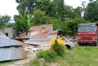 RUMAH warga di Desa Kamarora B Kecamatan Nokilalaki, Kabupaten Sigi, Sulawesi Tengah usai terjadi gempa bumi berkekuatan magnitudo 6,7 pada Selasa (16/6/2026). (Foto: BPBD Sigi)