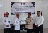 Kepala Divisi Pelayanan Hukum Kantor Wilayah Kementerian Hukum Kalimantan Selatan, Alex Cosmas Pinem. - Foto: Mc.Balangan.