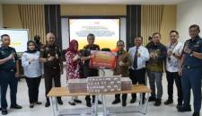 Pemulihan keuangan negara atas penyelesaian permasalahan insiden tertabraknya borepile P47B dan P48B pada pekerjaan konstruksi pembangunan Jembatan Penghubung Pulau Kalimantan - Pulau Laut,, Kamis (4/6/ 2026. (SuarIndonesia/ZI)