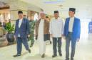 Ketua DPRD Kalsel, Dr. H. Supian HK, S.H., M.H, (ketiga  dari kiri) menghadiri sekaligus turut serta membuka secara resmi Musyawarah Kerja Daerah dan Dialog Kebangsaan MUI Kalsel di Banjarbaru, Senin (15/6/2026) (SuarIndonesia/Ist)