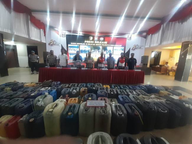Kasus ini diumumkan dalam konferensi pers yang digelar di Aula Mathilda Polresta Banjarmasin, Rabu (17/6/2026) (SuarIndonesia/YII)