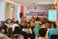 seminar bertajuk
