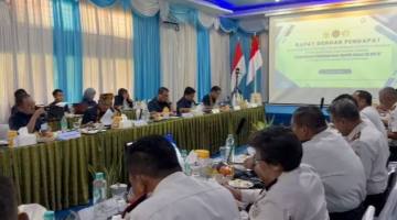 Kunjungan kerja spesifik ke Lapas Kelas II Banjarmasin sekaligus mengadakan rapat dengar pendapat dengan Kepala Kantor Wilayah Direktorat Jenderal Pemasyarakatan Kalimantan Selatan, Erwedi Supriyatno, Selasa (23/6/2026) SuarIndonesia/ZI).
