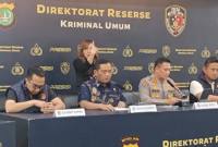 Dirreskrimum Polda Metro Jaya Kombes Iman Imanuddin menjelaskan penangkapan Roy Suryo dan dr Tifa dalam konferensi pers pada Jumat (19/6/2026). (Foto: detikcom/Rizky AM)