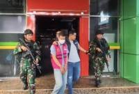 HY, Oknum pegawai Perumdam Tirta Senentang ditetapkan sebagai tersangka korupsi uang pelanggan Rp 5 miliar. (Footo: Dok Kejari Sintang)