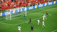 Pemain Kanada Jonathan David mencetak hattrick ke gawang Qatar. (Foto: REUTERS/Albert Gea)