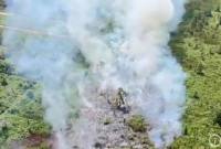 Kebakaran lahan di Kotim cukup besar terpantau melalui udara, Sampit (6/7/2026). (Foto: HO-BPBD Kotim)
