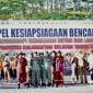 Jajaran Dishut Kalsel mengikuti Apel Kesiapsiagaan Bencana Karhutla Tahun 2026 di Banjarbaru, Kalimantan Selatan, Senin (6/7/2026). (Foto: HO-Dishut Kalsel)