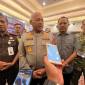 Kapolda Kalsel Irjen Pol Dr Rosyanto Yudha Hermawan didampingi. Kajati Kalsel, Tiyas Widiarto SH MH (kiri) Ketua DPRD  H Supian HK dan Danrem 01/ Antasari, Brigjen TNI Ilham Yunus. (SuarIndonesia/ZI)