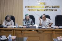 Rapat kerja bersama antara Komisi I DPRD Kalsel dan BPSDMD Kalsel di Banjarmasin, Selasa (14/7/2026). (SuarIndonesia/Ist)