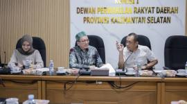 Rapat kerja bersama antara Komisi I DPRD Kalsel dan BPSDMD Kalsel di Banjarmasin, Selasa (14/7/2026). (SuarIndonesia/Ist)