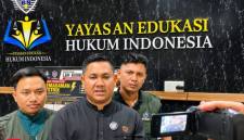 Dr. Muhamad Pazri, SH, MH, Koordinator Advokasi LBH Borneo Nusantara dan Ahmadi, SH, MH, Tim Hukum dan rekan