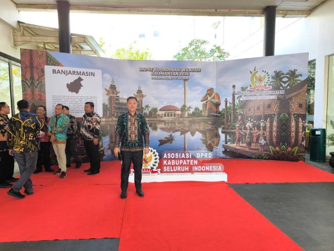 Eakorwil ADKASI se-Pulau Kalimantan di Ballroom TreePark Hotel, Banjarmasin, Kamis (16/7/2026). (SuarIndonesia/Adv)