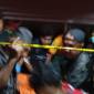 Atas perintah pihak Kepolisian, jenazah kemudian dievakuasi  relawan Rescue gabungan ke Ruangan Intalasi Pemulsaraan Jenazah Rumah Sakit Umum Daerah (RSUD) Ulin Banjarmasin, guna dilakukan visum dengan didampingi pihak keluarga, Minggu (25/7/2026) malam. (SuarIndonesia/DO)