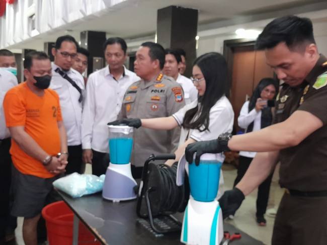 Polresta Banjarmasin bersama jajaran Polsek memusnahkan barang bukti narkotika hasil pengungkapan sejumlah kasus sepanjang Juni hingga Juli 2026,  (27/7/2026). (SuarIndonesia/YI)