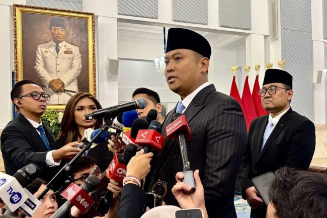
Kepala Badan Gizi Nasional (BGN) Sudaryono memberikan keterangan pers setelah upacara pelantikan di Istana Negara, Jakarta, Rabu (22/7/2026). (Foto: Antara/Genta Tenri M)