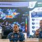 Kepala Badan Meteorologi, Klimatologi, dan Geofisika (BMKG) Teuku Faisal Fathani (kanan) didampingi Deputi Bidang Modifikasi Cuaca BMKG Tri Handoko Seto (kiri) memberikan keterangan terkait perkembangan musim kemarau dan penguatan operasi modifikasi cuaca sebagai antisipasi dampak El Nino di Kantor Pusat Badan Meteorologi, Klimatologi, dan Geofisika (BMKG), Jakarta, Kamis (30/7/2026). (Foto: Antara/Darryl Ramadhan)