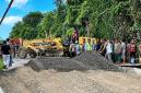 
Jalan Trans Kalimantan lumpuh, BPJN Kalteng kebut perbaikan. (Foto: Istimewa)