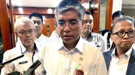 Menteri Ketenagakerjaan (Menaker) Yassierli saat dijumpai usai Rapat Kerja bersama Komisi IX DPR RI di Kompleks Parlemen Senayan, Jakarta, Senin (6/7/2026). (Foto: Antara/Arnidhya Nur Z)