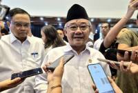 Menteri Pendidikan Dasar dan Menengah (Mendikdasmen) Abdul Mu'ti (kanan). (Foto: Antara/Hana Dewi KK)