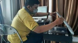Dispersip Kalsel lestarikan naskah kuno warisan budaya Banua. (Foto: HO-Medcen Kalsel)