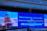 Menteri Dalam Negeri Tito Karnavian membuka Rapat Koordinasi Nasional (Rakornas) Dukcapil dan Rilis Data Kependudukan Semester I Tahun 2026 di Jakarta, Senin (3/8/2026). (Foto: Antara/Fianda Sjofjan R)