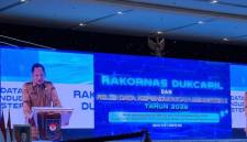 Menteri Dalam Negeri Tito Karnavian membuka Rapat Koordinasi Nasional (Rakornas) Dukcapil dan Rilis Data Kependudukan Semester I Tahun 2026 di Jakarta, Senin (3/8/2026). (Foto: Antara/Fianda Sjofjan R)