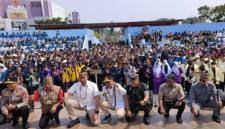 Deklarasi akbar perang terhadap narkoba di Provinsi Kalimantan Tengah, Kota Palangka Raya, Kamis (20/8/2026). (Foto: Antara/M Arif Hidayat)