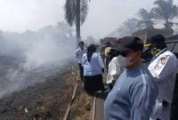 Bupati Kotim Halikinnor saat meninjau kondisi karhutla di Jalan Tjilik Riwut kilometer 7 Sampit-Palangka Raya, Rabu (20/8/2026). (Foto: Antara/Devita Maulina)
