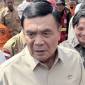 Menko Polkam Jenderal TNI (Purn) Djamari Chaniago (tengah) saat kunjungan kerja di Banjarbaru, Kalimantan Selatan, Sabtu (1/8/2026). (Foto: Antara/Tumpal Andani A)