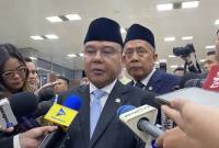 Wakil Ketua DPR RI Sufmi Dasco Ahmad menjawab pertanyaan pers di kompleks parlemen, Senayan, Jakarta, Jumat (14/8/2026). (Foto: Antara/Fath Putra M)