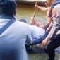 Tim Relawan Rescue Banjarmasin bersama warga, akhirnya temukan jasad korban tenggelam di Sungai Martapura, yang berada di Jalan Pasar Baru Indah Lestari RT 15 Banjarmasin Tengah, Kamis (6/8/2026) pagi, sekitar pukul 09.30 WITA (SuarIndonesia/DO)