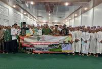 Pemerintah Kabupaten Balangan menyalurkan, bantuan pendidikan kepada 2.751 santri asal Kabupaten Balangan yang menempuh pendidikan di berbagai pondok pesantren. Salah satunya diserahkan kepada santri di Pondok Pesantren Riyadhul Muhibbin Bungin dan Pondok Pesantren Nurul Muhibbin Barabai, Kamis (6/8/2026).