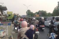 Sebuah Truk Trailer, julukan 