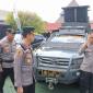 Pastikan siap hadapi dinamika lapangan, Kapolresta Banjarmasin, Kombes Pol. Riza Muttaqin, cek peralatan dalmas, Selasa (11/8/2026). (SuarIndonesia/YI)