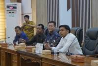 Wakil Ketua I DPRD Balangan, M. Rizkan (kanan)
