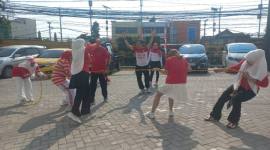Seru dan meriah diselingi canda dan tawa para Karyawan Koperasi  Tri Capital Investama (TC Invest) Cabang Banjarmasin pada berbagai lomba menyambut momen Perayaan 17 Agustus, Jumat (14/8/2026). (SuarIndonesia/Ist)