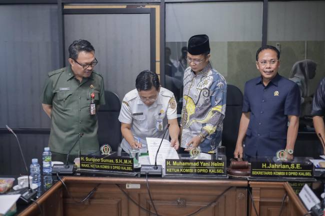 Finalisasi pembahasan perubahan Peraturan Daerah (Perda) Nomor 1 Tahun 2024 tentang Pajak Daerah dan Retribusi Daerah (PDRD), Rabu (26/8/2026). (SuarIndonesia/Ist)
