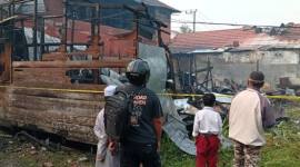 Rumah sewaan yang terbakar, Senin (31/8/2026) dinihari, sekitar pukul 02.00 WITA. (SuarIndonesia/DO)