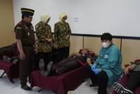 Kegiatan sosial kemanusiaan donor darah dilaksnakan jajaran  Kejaksaan Tinggi Kalimantan Selatan (Kejati Kalsel), Senin, (31/8/2026). (SuarIndonesia/Ist)