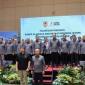 M Syarifuddin (depan kanan) bersama jajarang pengurus usai dilantik sebagai Ketua KORMI Kalsel. Foto : Istimewa