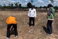Lahan kering di Kobar akibat el nino. (Foto: Istimewa)
