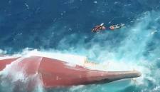 Kondisi KM Virgo Transport 8 yang ditemukan dalam kondisi terbalik di laut Jawa. (Foto: Kompas.com)