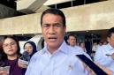 Kepala Bapanas sekaligus Menteri Pertanian Andi Amran Sulaiman menjawab pertanyaan awak media ditemui usai rapat kerja dengan Komisi IV DPR RI di Jakarta, Rabu (16/9/2026). (Foto: Antara/Harianto)