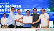 Persetujuan PPS tiga paket pekerjaan infrastruktur jalan 2026-2027, serta tujuh paket proyek peningkatan jalan KIPP 1B-1C 2025 yang telah selesai 100 persen diserahterimakan Kejagung kepada Otorita IKN. (Foto: HO-Humas OIKN)