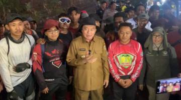GUBERNUR KALSEL Dicek Langsung Ketersediaan dan Suplai Air untuk Perendaman Hutan Lindung