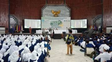RESMI DITUTUP, 4.151 Mahasiswa Baru UNISKA MAB Siap Memulai Perkuliahan